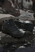 Adidas Terrex Skychaser AX5 Mid Gore-Tex Kadın Bot SIYAH