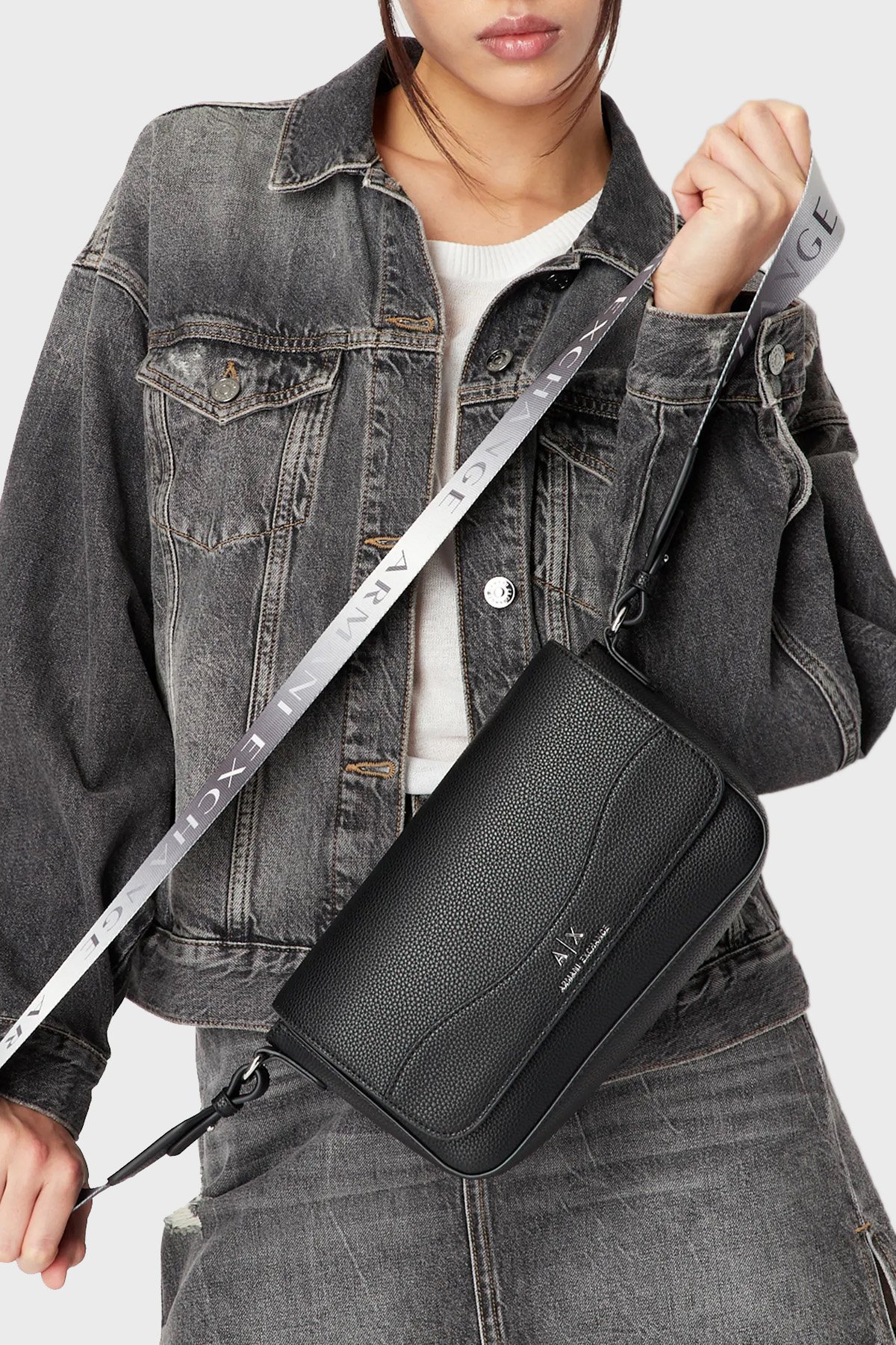 Armani Exchange Kadın Çapraz Çanta SIYAH