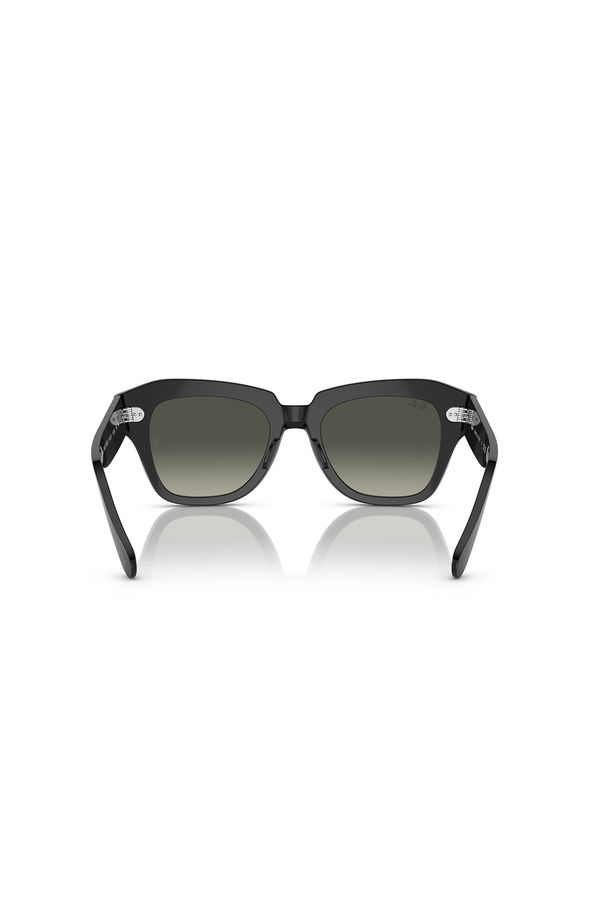 Ray-Ban Kadın Güneş Gözlüğü SİYAH Ray-Ban Kadın Güneş Gözlüğü SİYAH