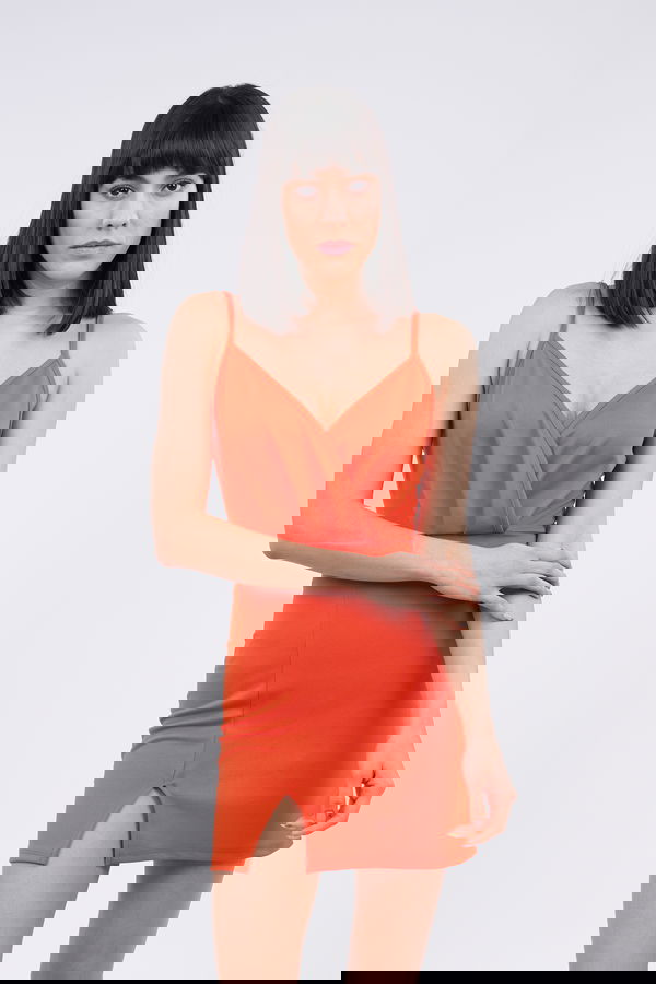 Gabria Askılı Yırtmaçlı Elbise Gabria Askılı Yırtmaçlı Elbise