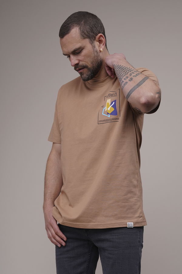 Baskılı Oversize T-shirt BİSKÜVİ Baskılı Oversize T-shirt BİSKÜVİ
