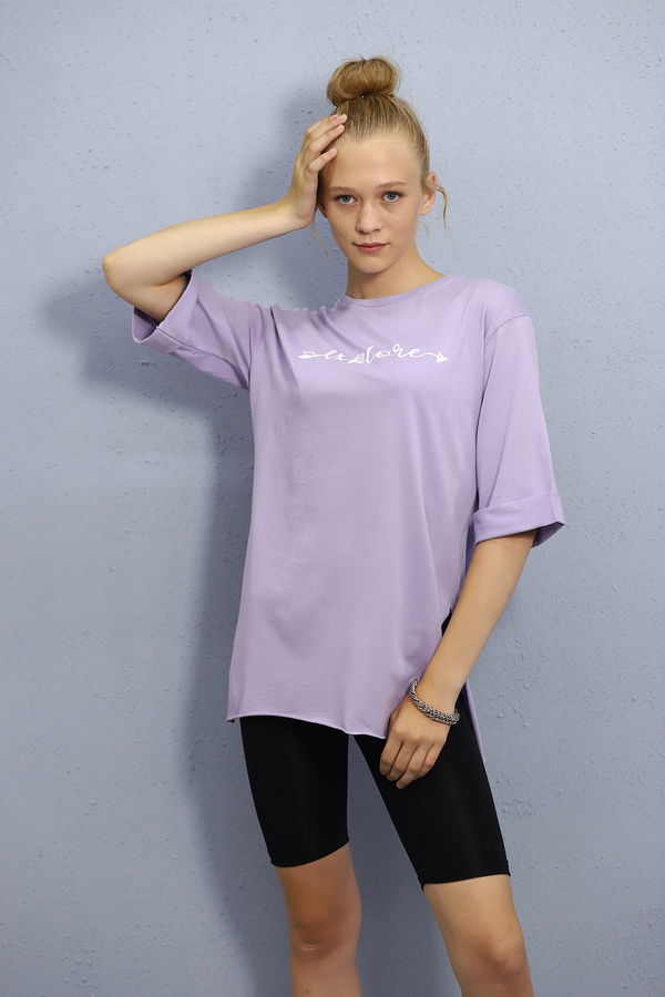 Kol Katlı Basklı T-shirt Kol Katlı Basklı T-shirt