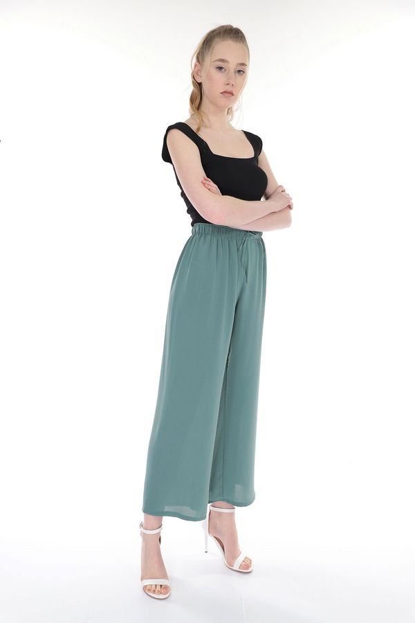 Bel Lastikli Bol Paça Pantolon MINT Bel Lastikli Bol Paça Pantolon MINT