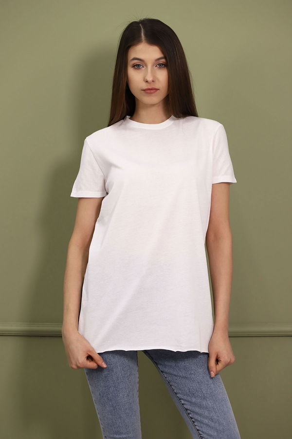 Bisiklet Yaka Yırtmaçlı T-shirt Beyaz Bisiklet Yaka Yırtmaçlı T-shirt Beyaz