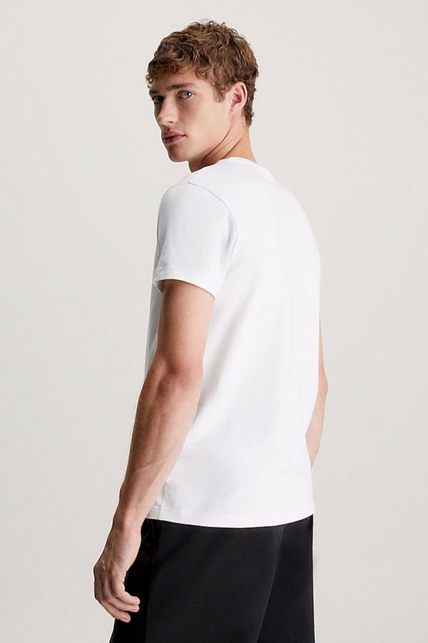 Calvin Klein Bisiklet Yaka Erkek T-shirt Beyaz Calvin Klein Bisiklet Yaka Erkek T-shirt Beyaz