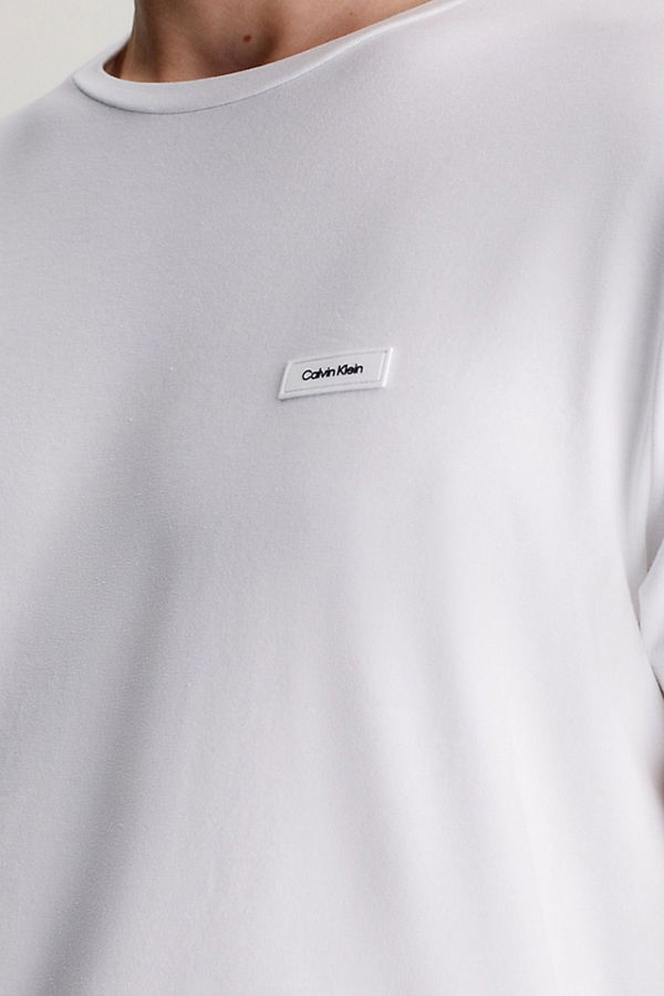 Calvin Klein Bisiklet Yaka Erkek T-shirt Beyaz Calvin Klein Bisiklet Yaka Erkek T-shirt Beyaz