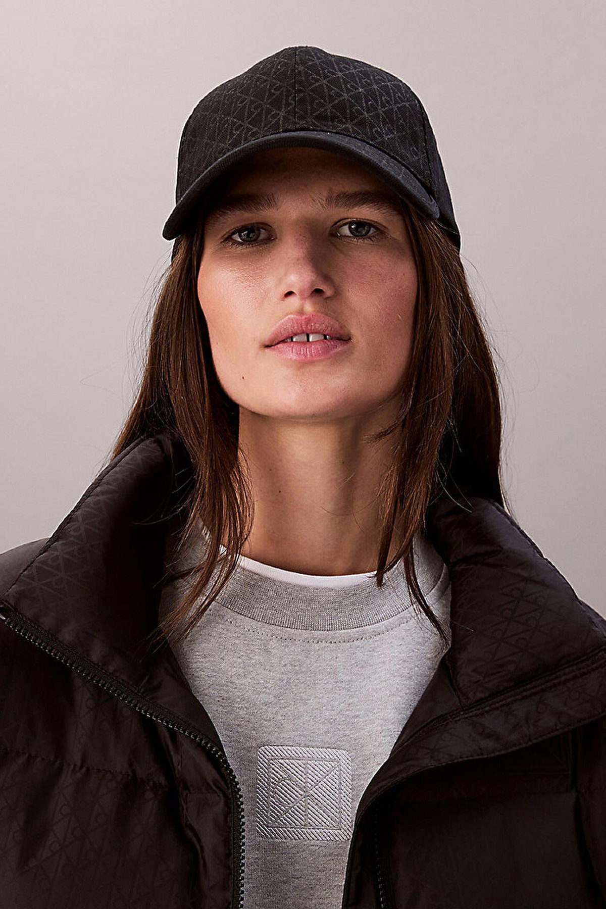 Calvin Klein Emblem Print Kadın Şapka SIYAH