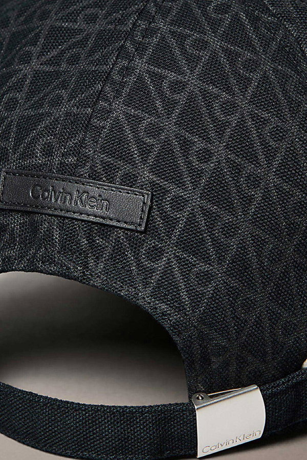 Calvin Klein Emblem Print Kadın Şapka SIYAH