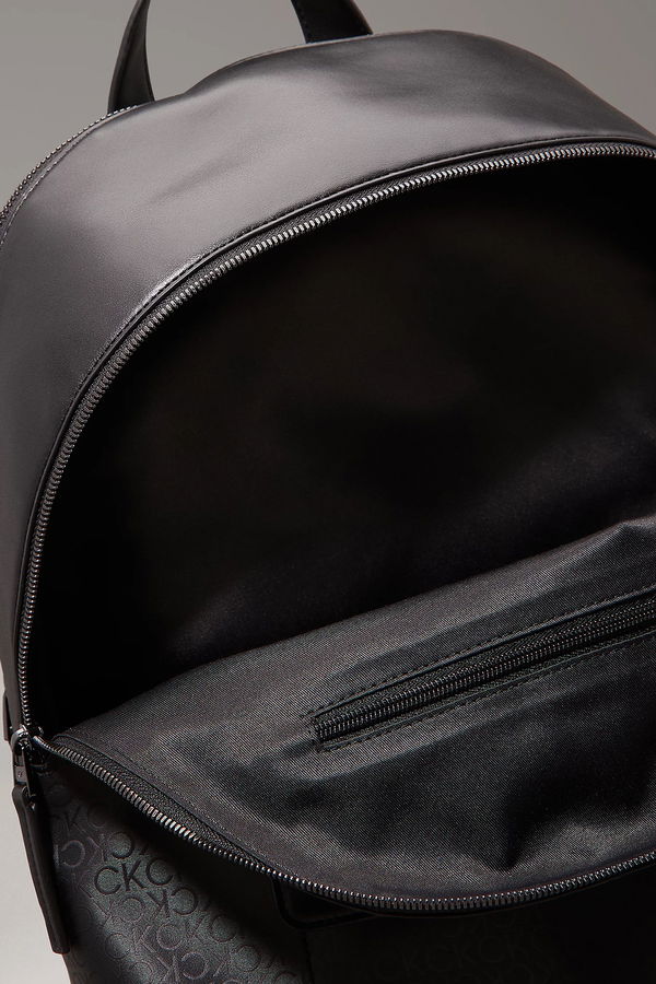 Calvin Klein Erkek Sırt Çantası SIYAH Calvin Klein Erkek Sırt Çantası SIYAH