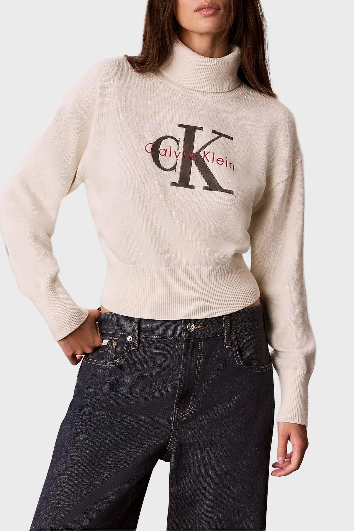 Calvin Klein Kadın Balıklı Yaka Kazak EKRU