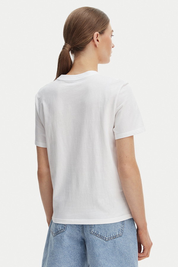 Calvin Klein Kadın Bisiklet Yaka T-shirt BEYAZ