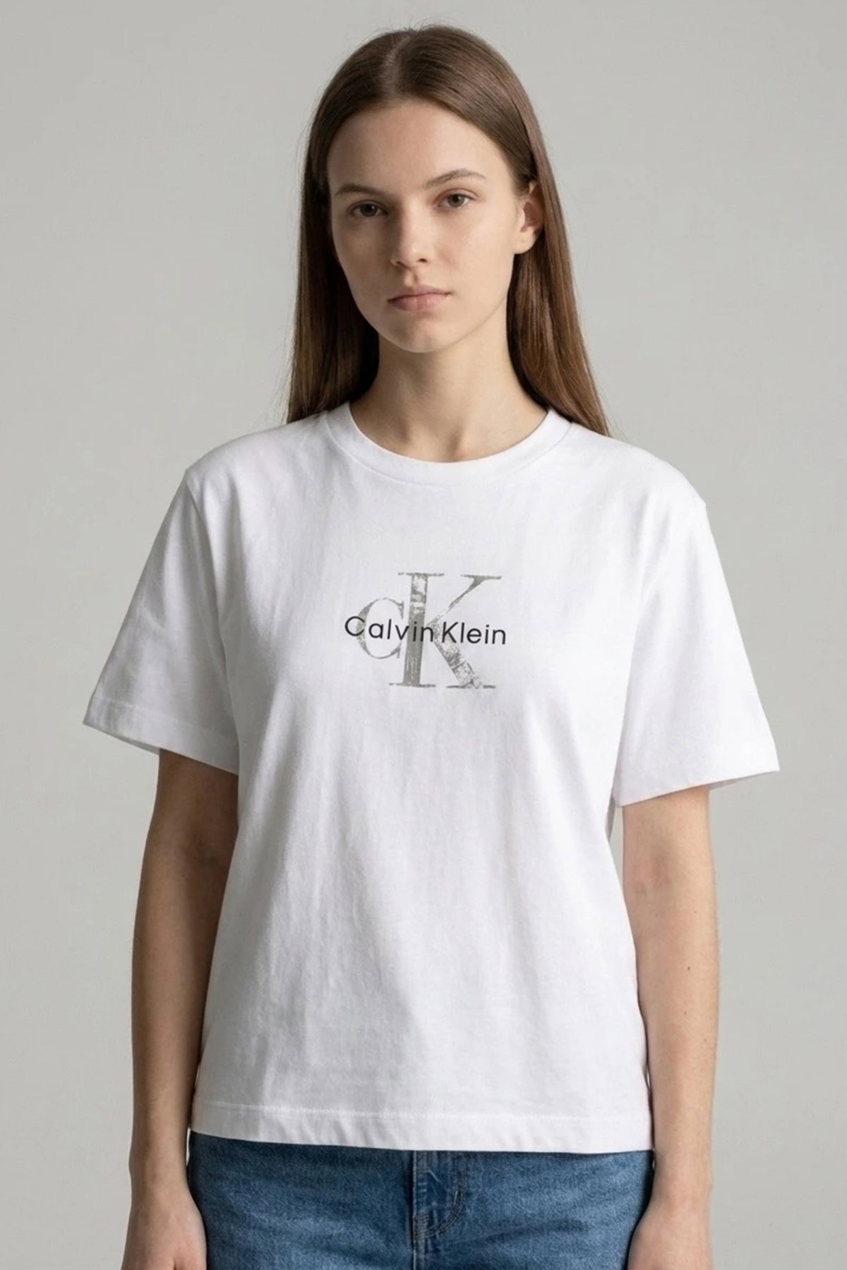Calvin Klein Kadın Bisiklet Yaka T-shirt Beyaz