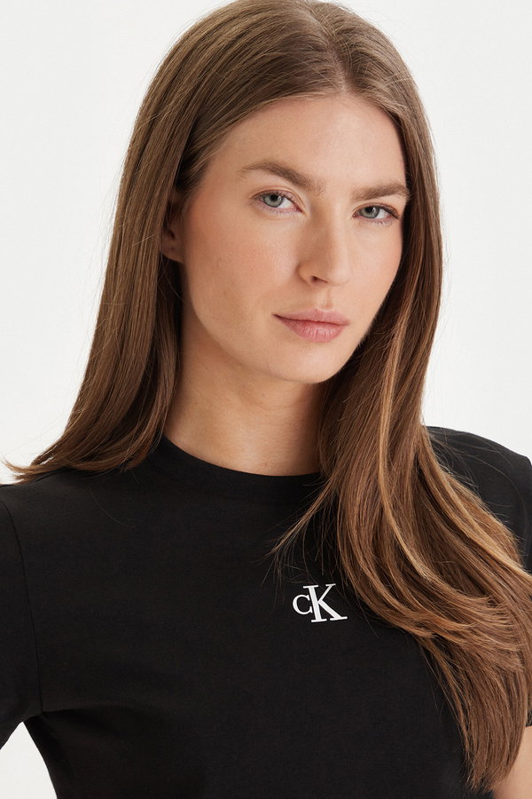 Calvin Klein Kadın Bisiklet Yaka T-shirt SIYAH