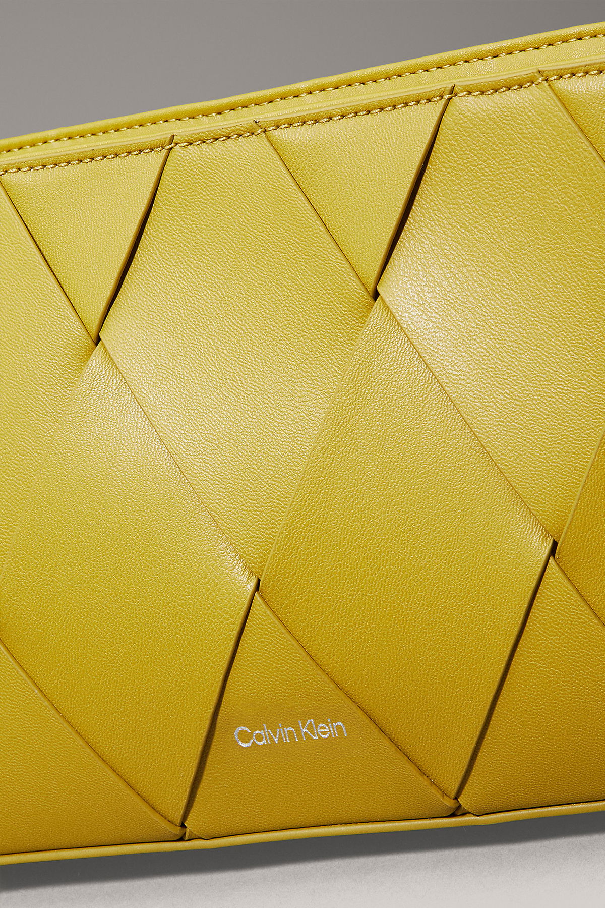Calvin Klein Kadın Çanta HAKI Calvin Klein Kadın Çanta HAKI