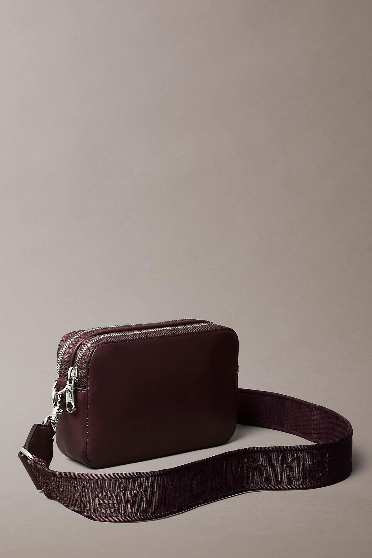 Calvin Klein Kadın Çanta MURDUM