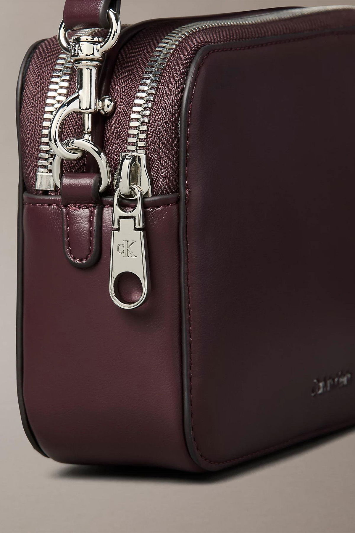 Calvin Klein Kadın Çanta MURDUM
