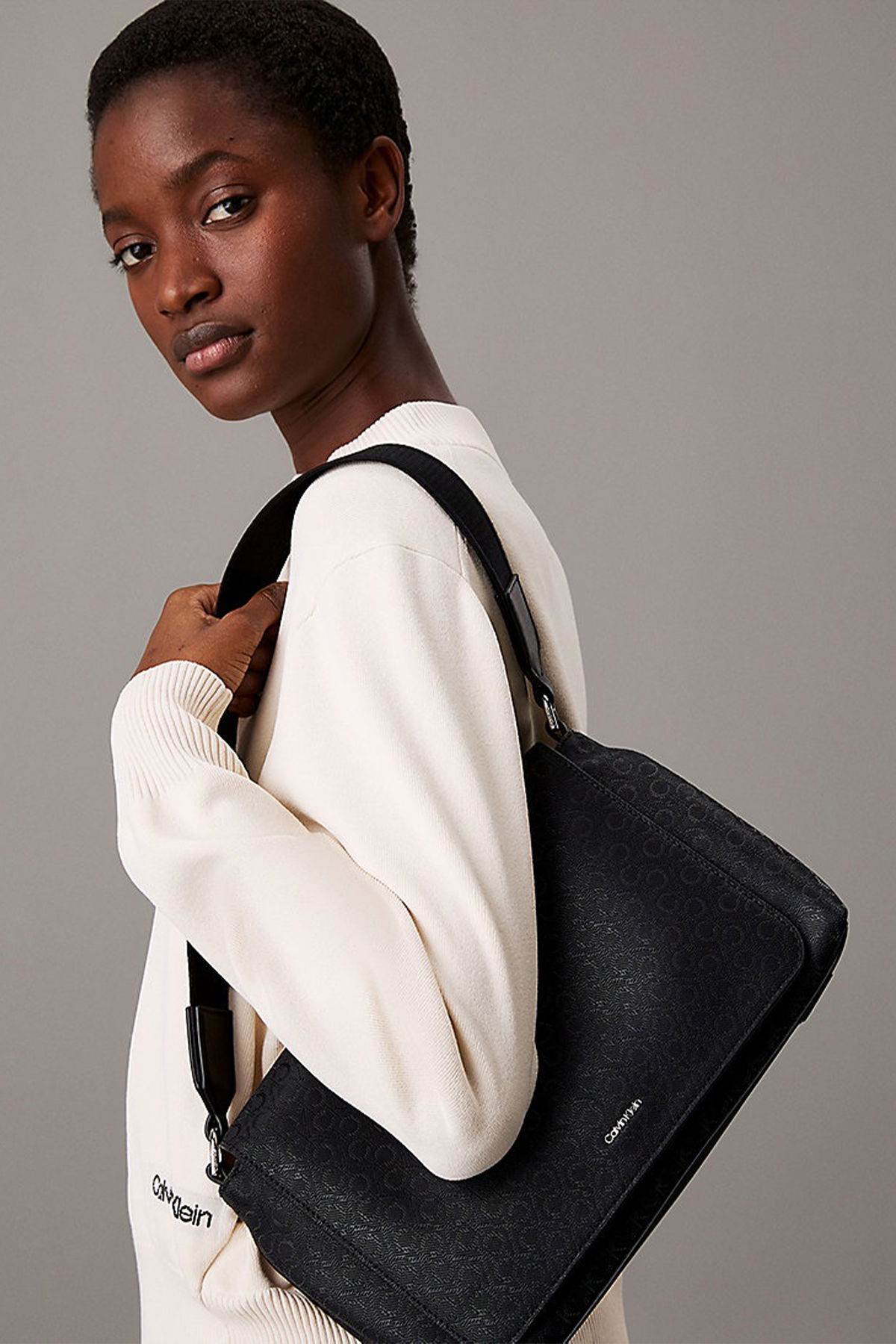 Calvin Klein Kadın Çanta SIYAH Calvin Klein Kadın Çanta SIYAH