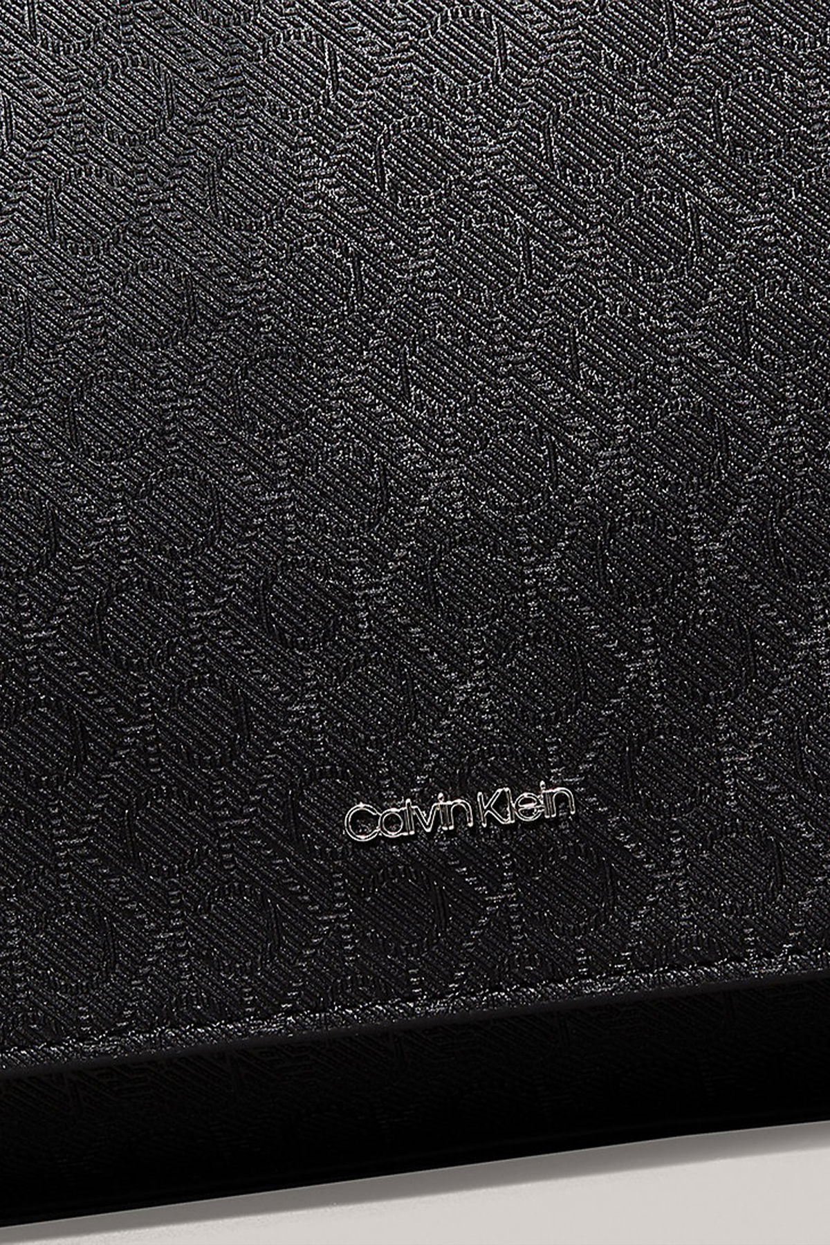 Calvin Klein Kadın Çanta SIYAH Calvin Klein Kadın Çanta SIYAH