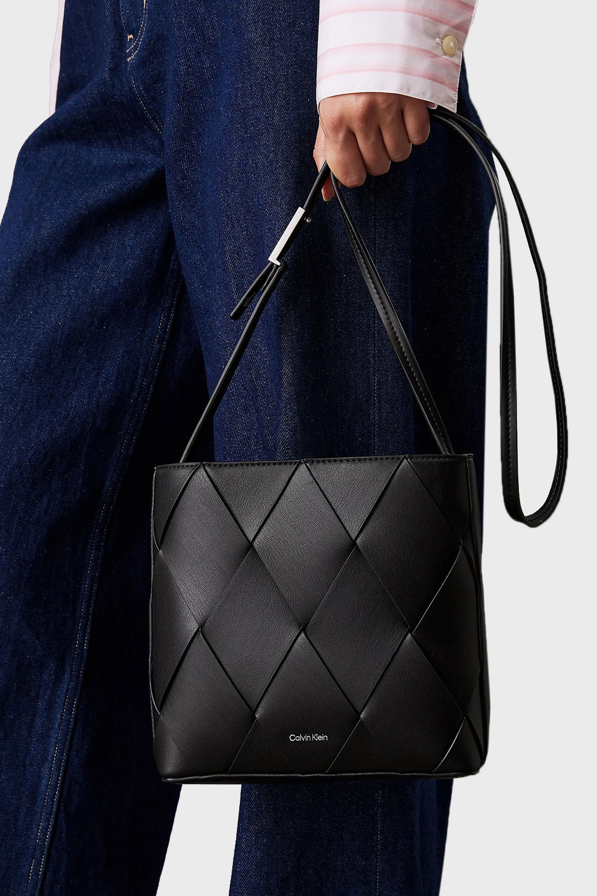 Calvin Klein Kadın Çanta SIYAH Calvin Klein Kadın Çanta SIYAH