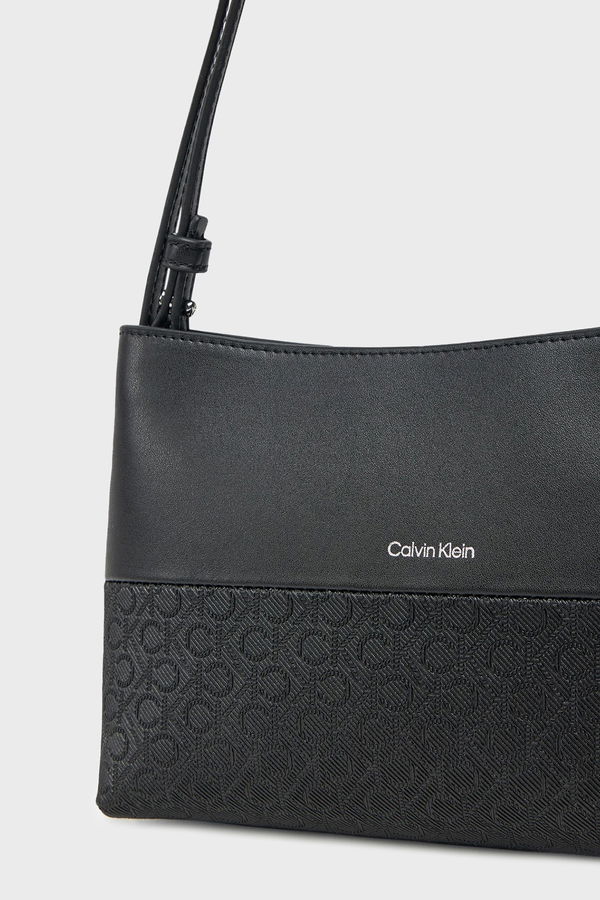 Calvin Klein Kadın Çanta SIYAH