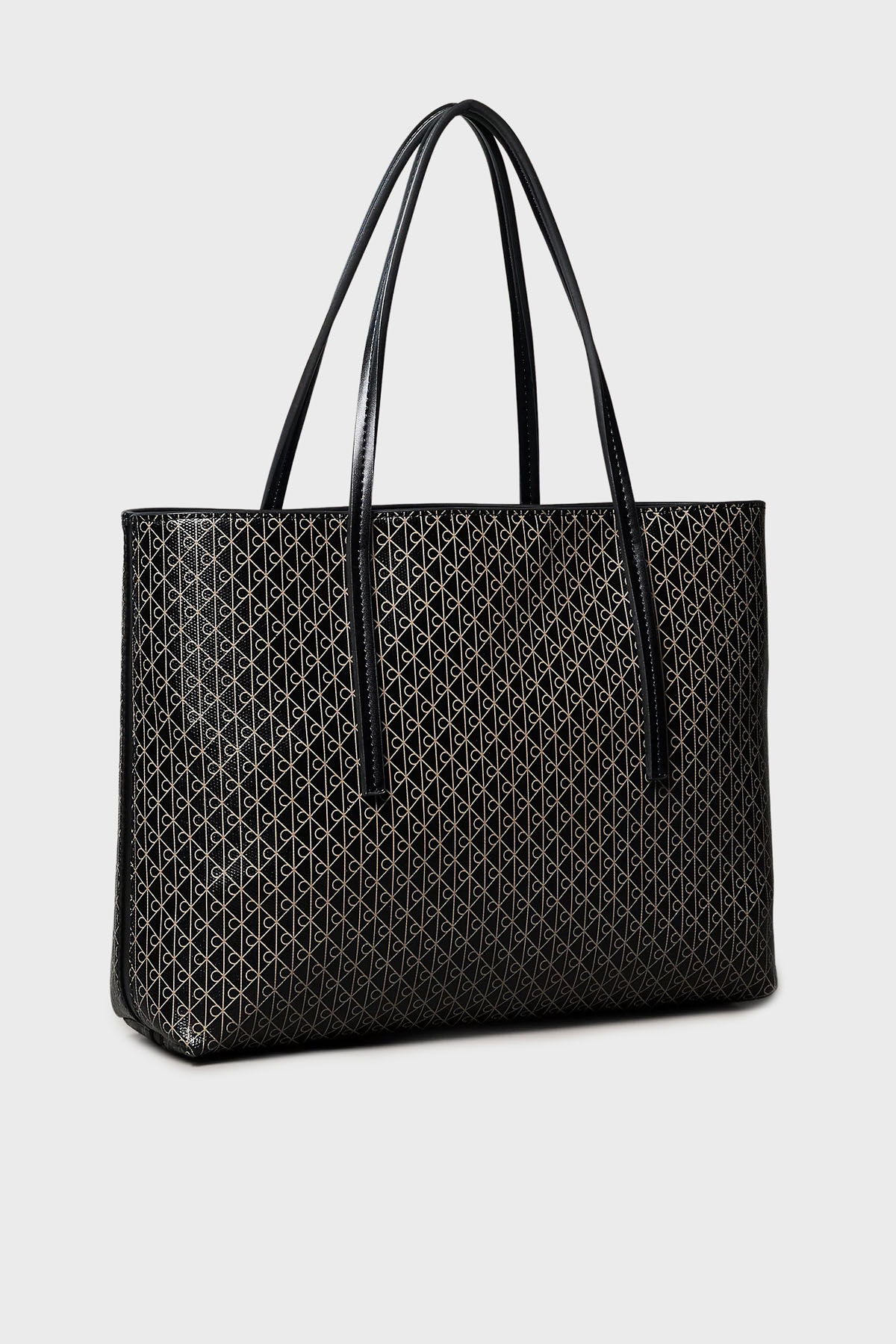 Calvin Klein Kadın Omuz Çanta SIYAH