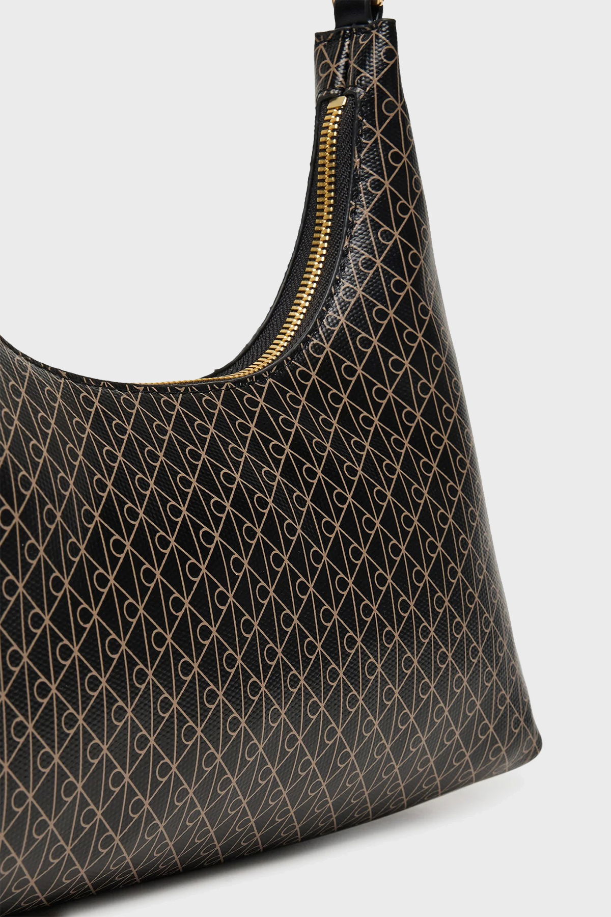 Calvin Klein Kadın Çanta SIYAH