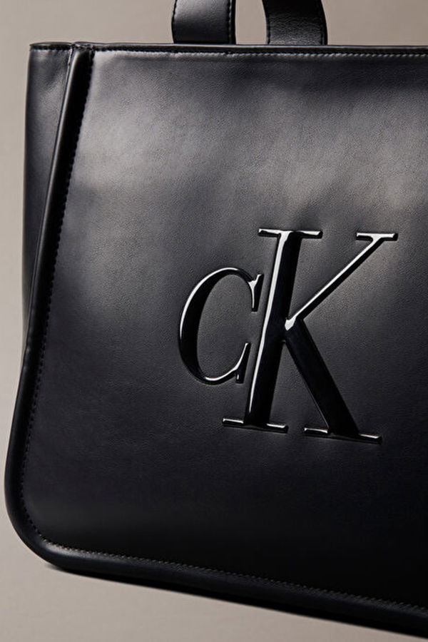 Calvin Klein Kadın Çanta SIYAH Calvin Klein Kadın Çanta SIYAH