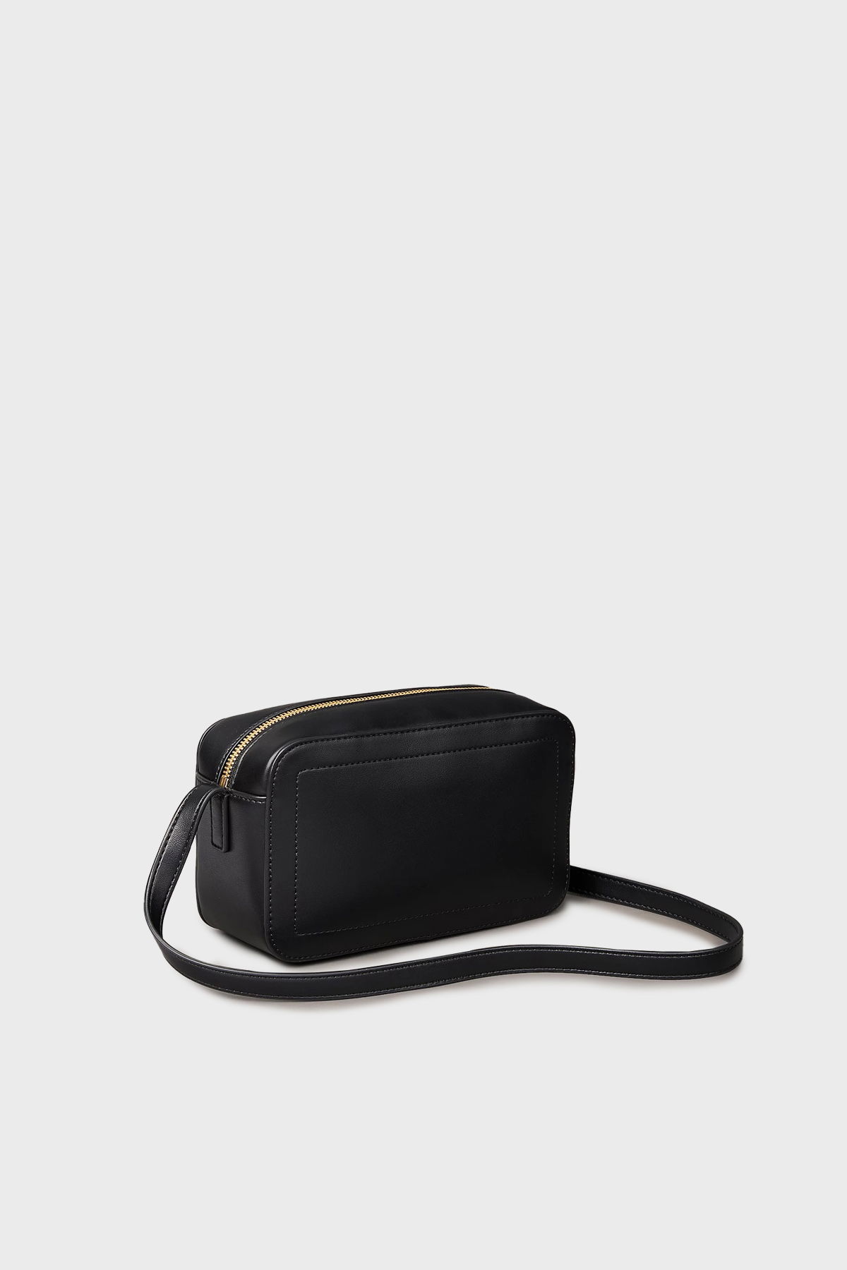 Calvin Klein Kadın Çapraz Çanta SIYAH