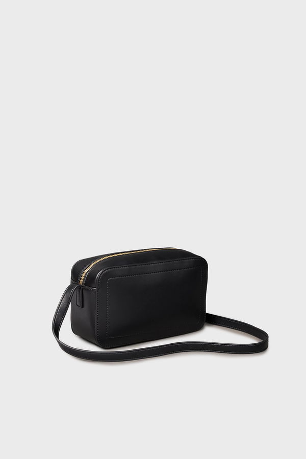 Calvin Klein Kadın Çapraz Çanta SIYAH Calvin Klein Kadın Çapraz Çanta SIYAH
