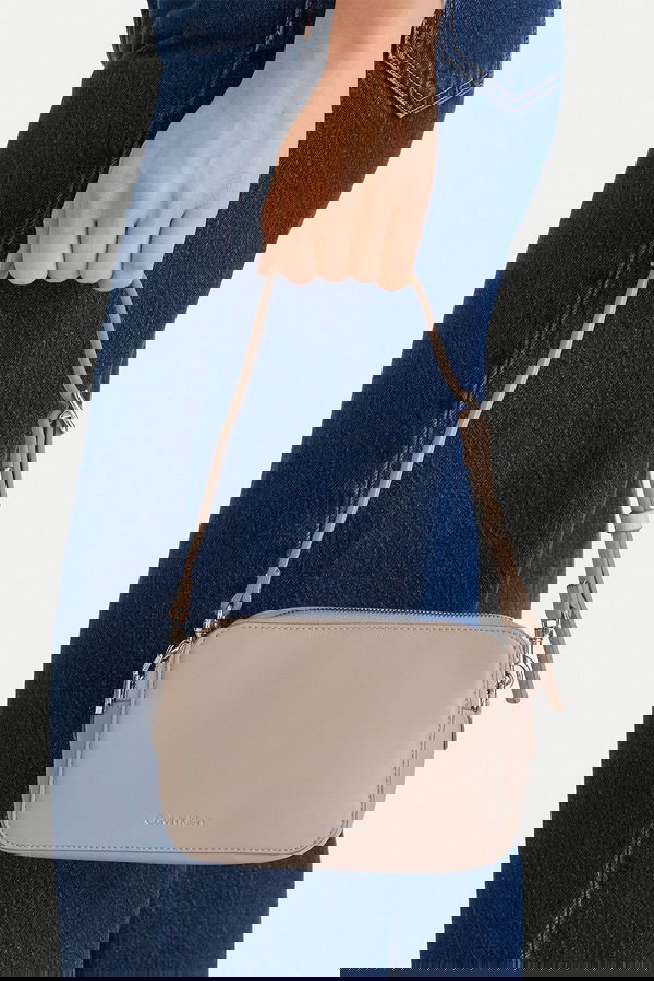 Calvin Klein Kadın Çanta TAS