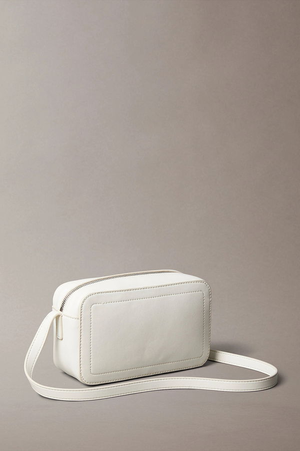 Calvin Klein Kadın Çapraz Çanta KREM