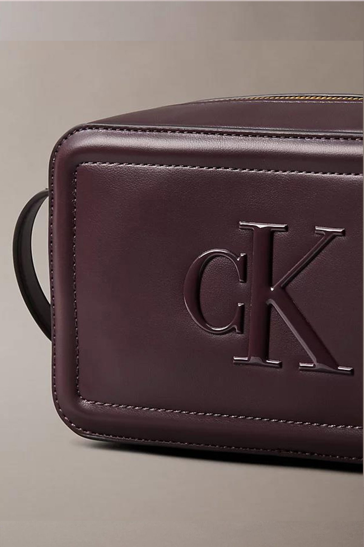 Calvin Klein Kadın Çapraz Çanta MURDUM