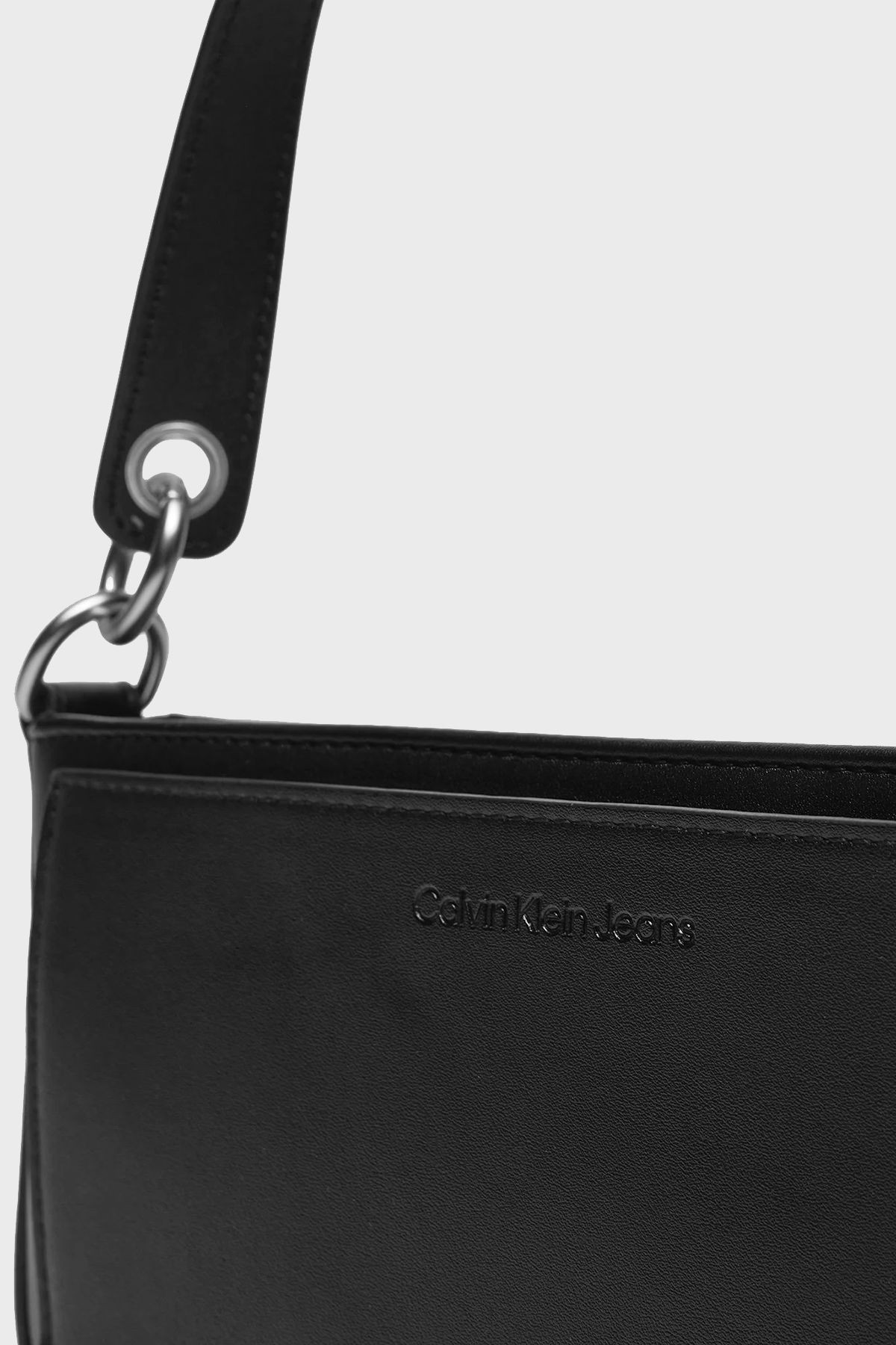 Calvin Klein Kadın Omuz Çantası SİYAH Calvin Klein Kadın Omuz Çantası SİYAH