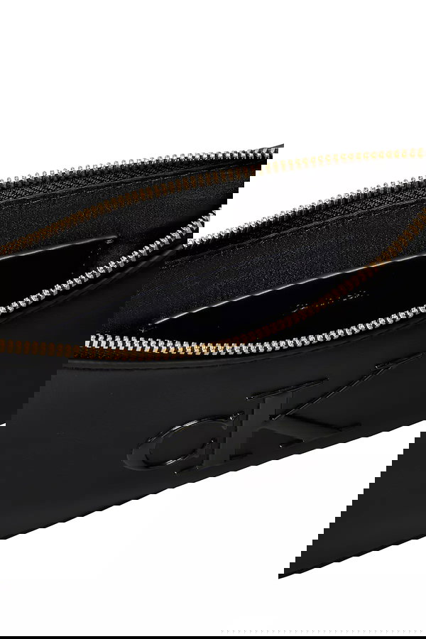 Calvin Klein Kadın Omuz Çantası SIYAH