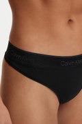Calvin Klein Kadın Tanga SIYAH