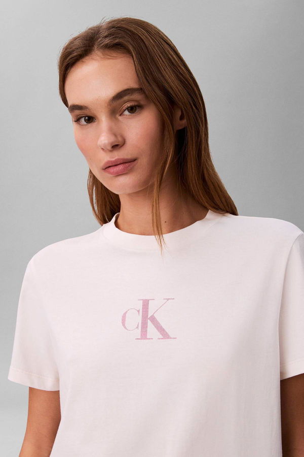 Calvin Klein Kadın T-shirt KREM