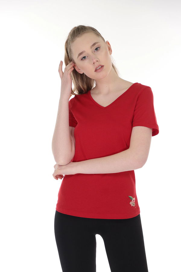 Çapraz İpli T-shirt Kırmızı Çapraz İpli T-shirt Kırmızı