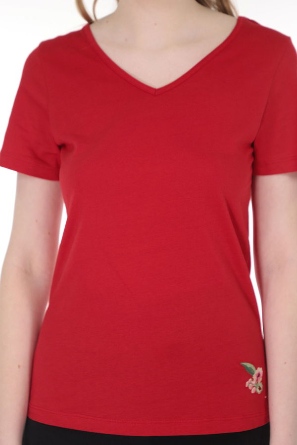 Çapraz İpli T-shirt Kırmızı Çapraz İpli T-shirt Kırmızı