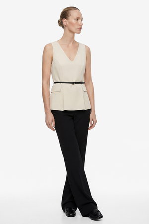 Koton Cep Detaylı V Yaka Kemerli Kolsuz Bluz VİZON