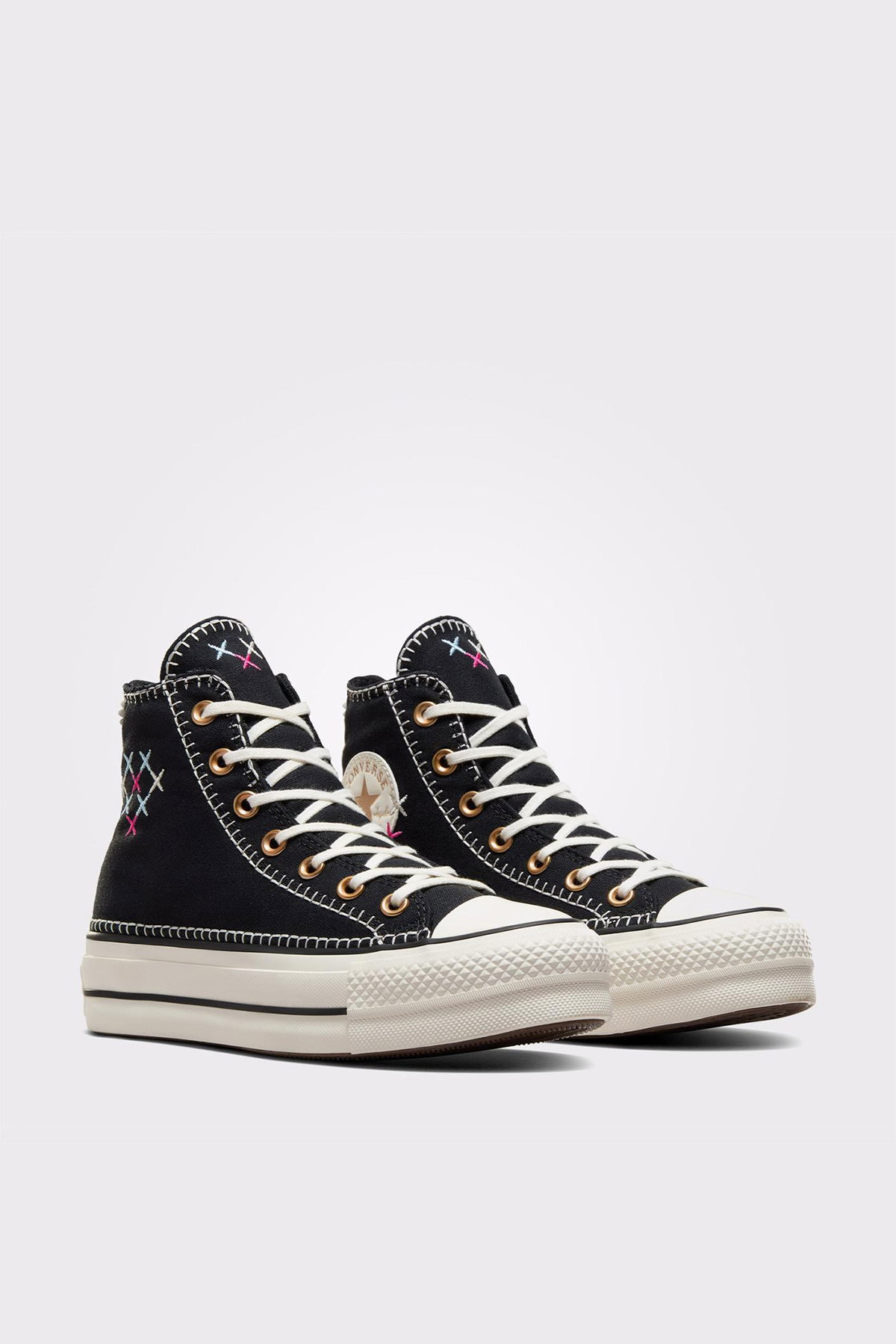 Converse Chuck Taylor All Star Lift Kadın Platform Sneaker SIYAH