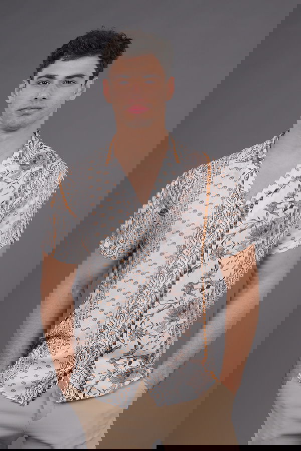 Çiçek Desenli Gömlek EKRU Çiçek Desenli Gömlek EKRU