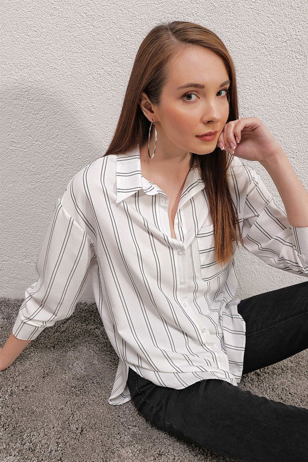 Gabria Çizgili Tek Cep Gömlek Beyaz Gabria Çizgili Tek Cep Gömlek Beyaz