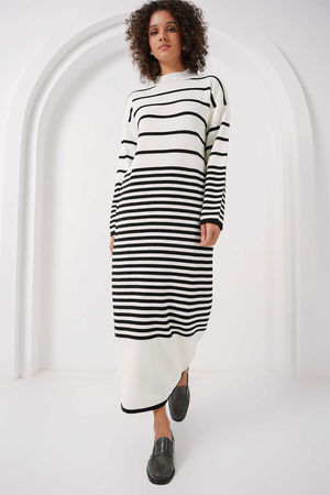 Gabria Çizgili Triko Elbise EKRU Gabria Çizgili Triko Elbise EKRU