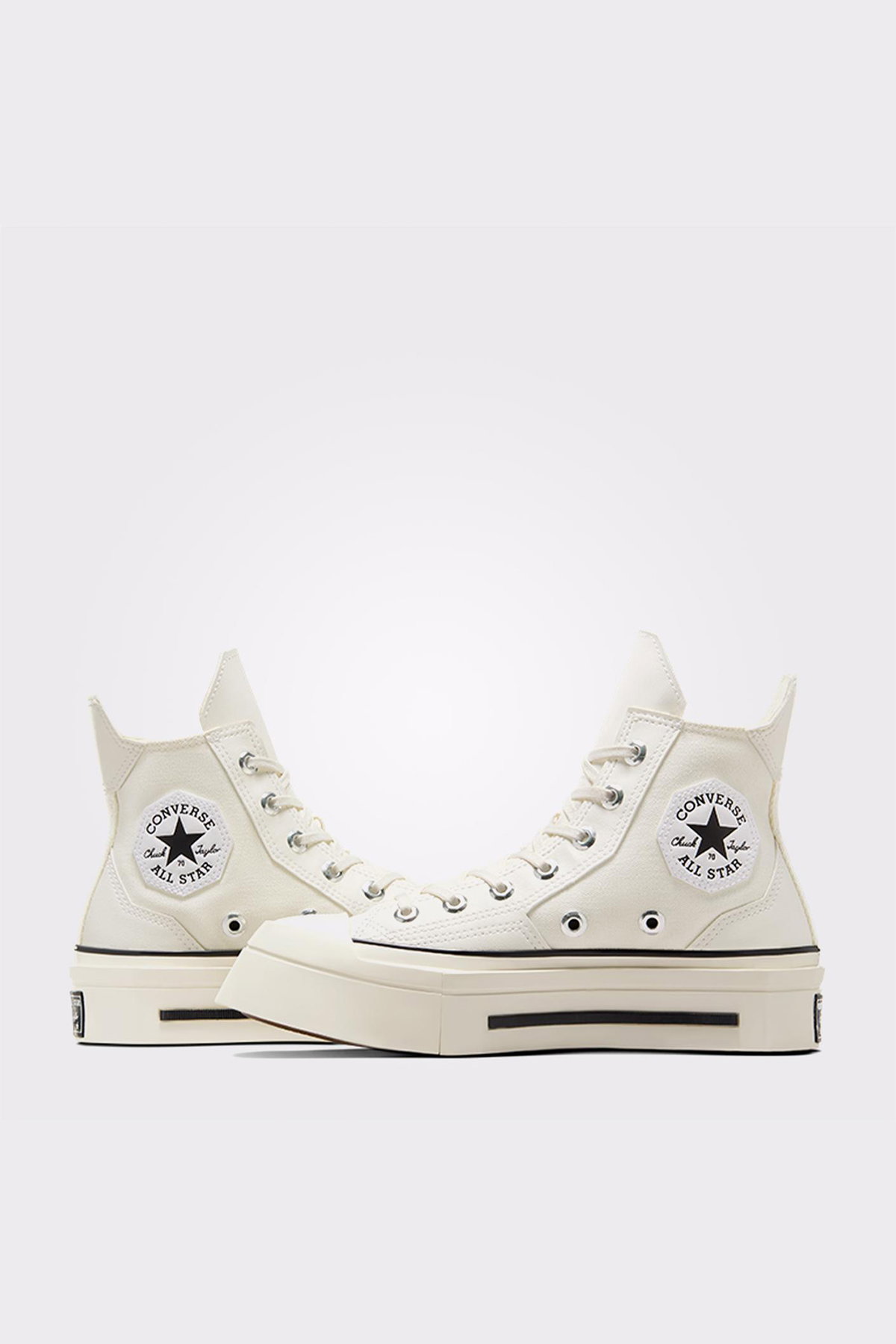 Converse Chuck 70 De Luxe Squared Unisex Platform Sneaker BEYAZ