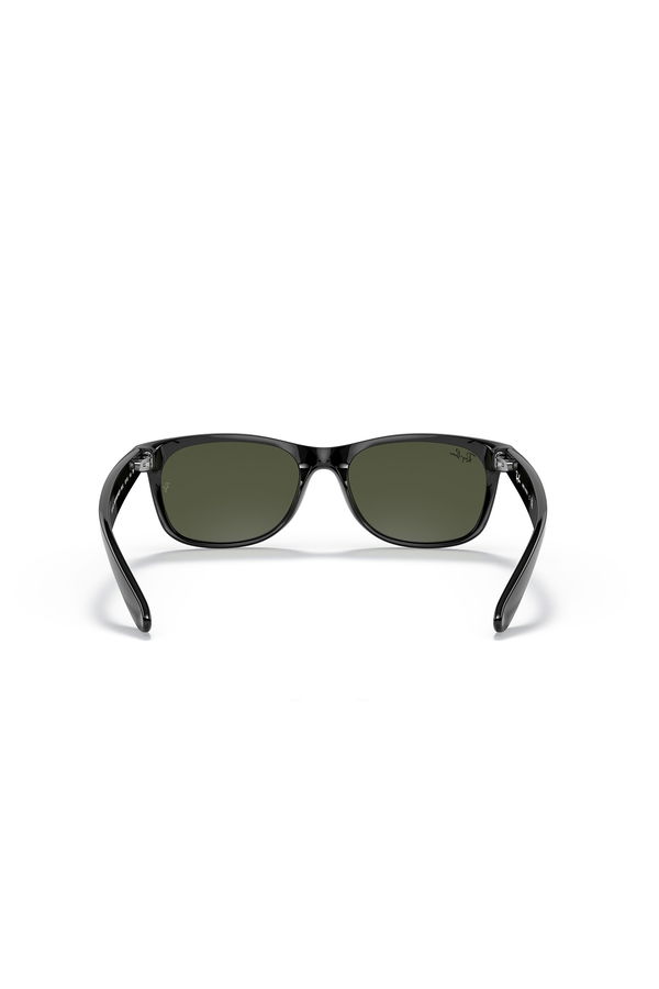 Ray-Ban Erkek Güneş Gözlüğü SİYAH Ray-Ban Erkek Güneş Gözlüğü SİYAH