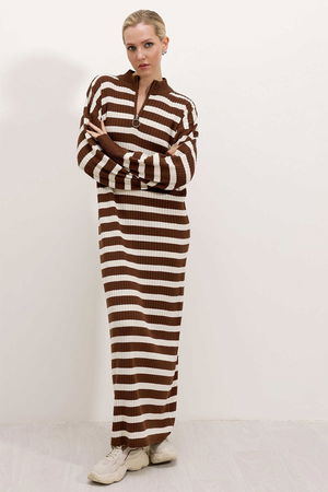 Gabria Fermuarlı Çizgili Triko Elbise KAHVE Gabria Fermuarlı Çizgili Triko Elbise KAHVE
