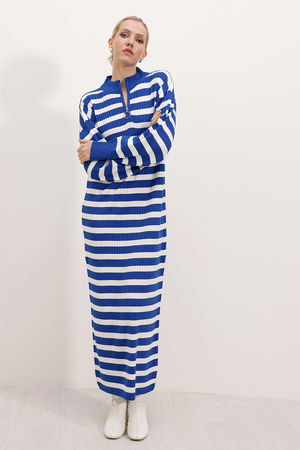 Gabria Fermuarlı Çizgili Triko Elbise SAKS Gabria Fermuarlı Çizgili Triko Elbise SAKS