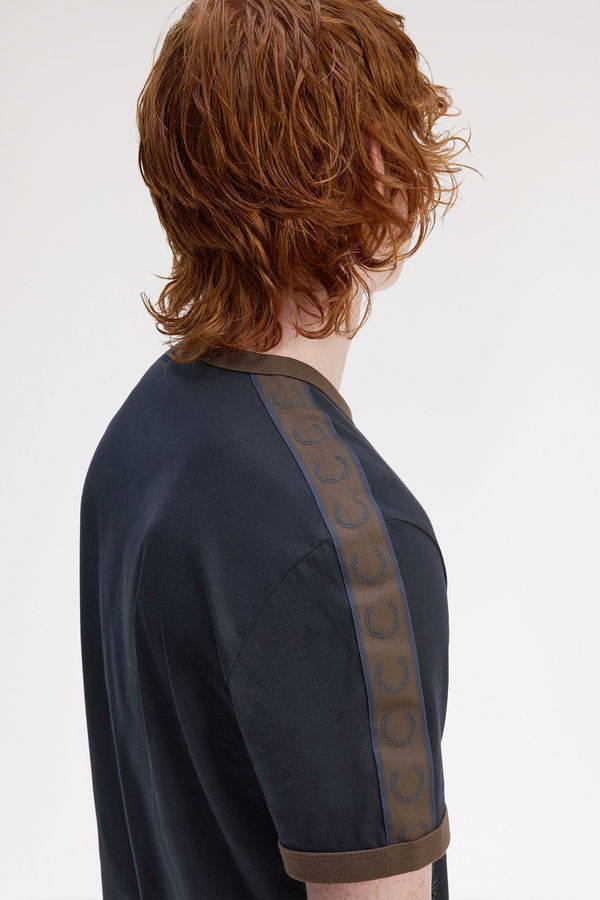 Fred Perry Erkek T-shirt LACIVERT