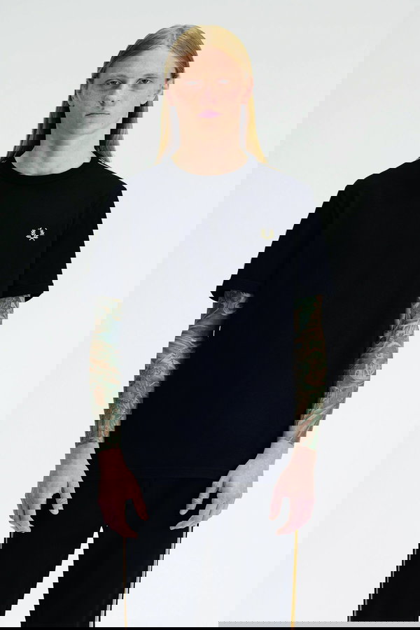 Fred Perry Erkek T-shirt SIYAH-GOLD