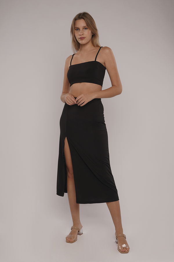 Gabria Askılı Crop Takım SİYAH Gabria Askılı Crop Takım SİYAH